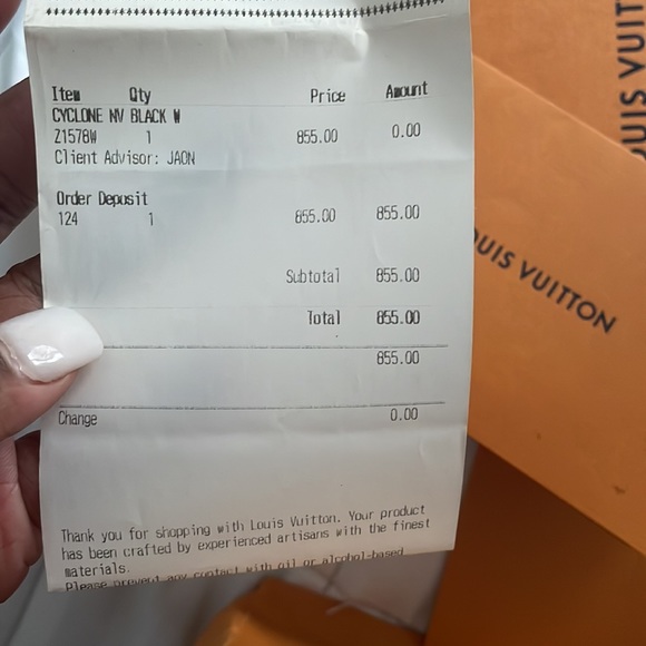 Authentic Louis Vuitton - Picture 5 of 5